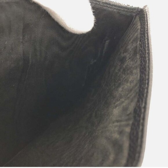 CHANEL CC Logo Grained Calfskin Leather Bifold Wallet Black - Picture 8 of 16